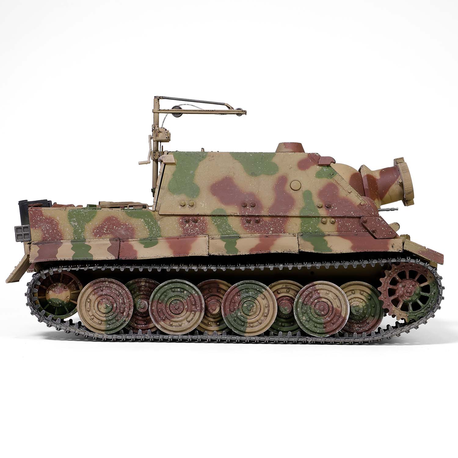 Sturmmorserwagen 606/4 Mit 38cm RW 61 L/3.5 "Sturmtiger" Sturm-Morser-Kp. 1002, the area of Berlin, Germany, May 1945